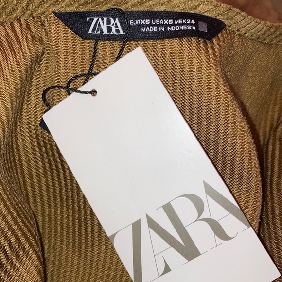 Yellow Corduroy Crop Top (NWT) - Picture 5 of 5